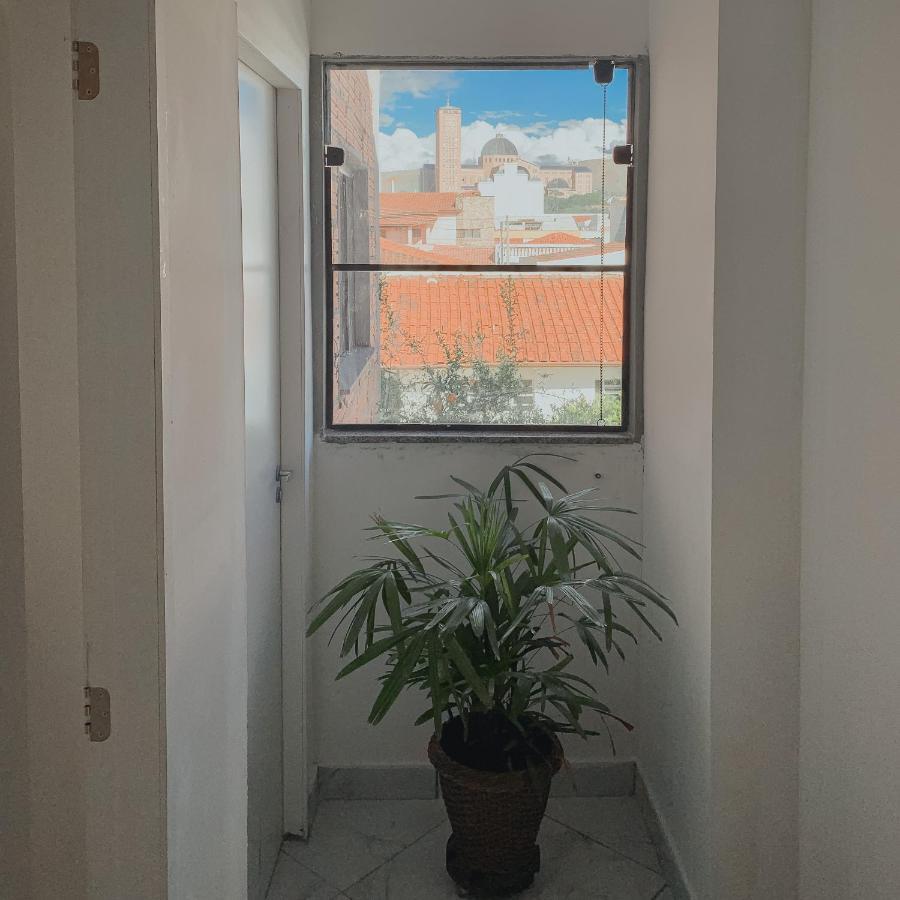 Maria Maria Proximo Ao Santuario Nacional Aparecida (Sao Paulo)